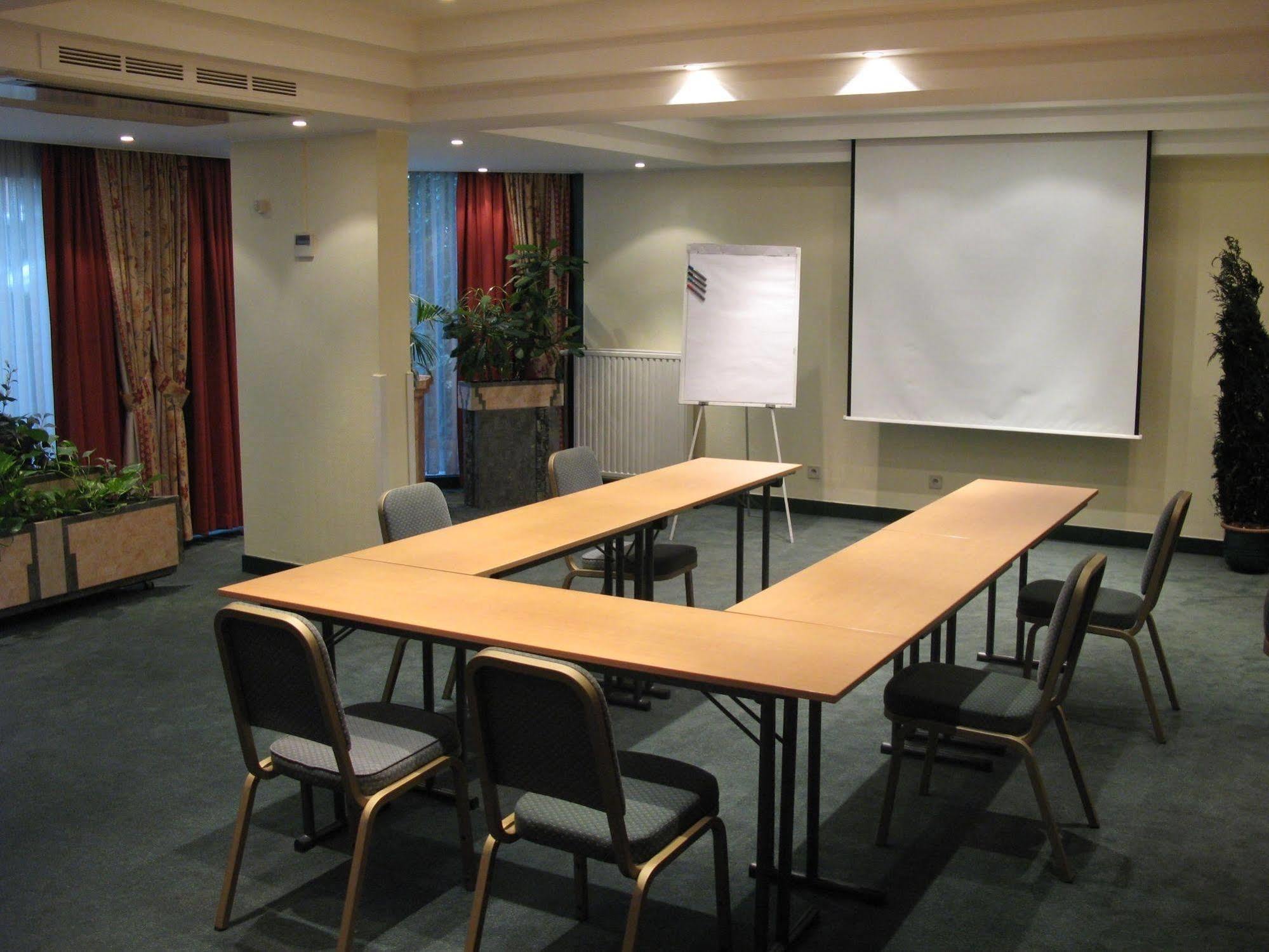 Hotel Best Western County House Saint-Gilles Dış mekan fotoğraf