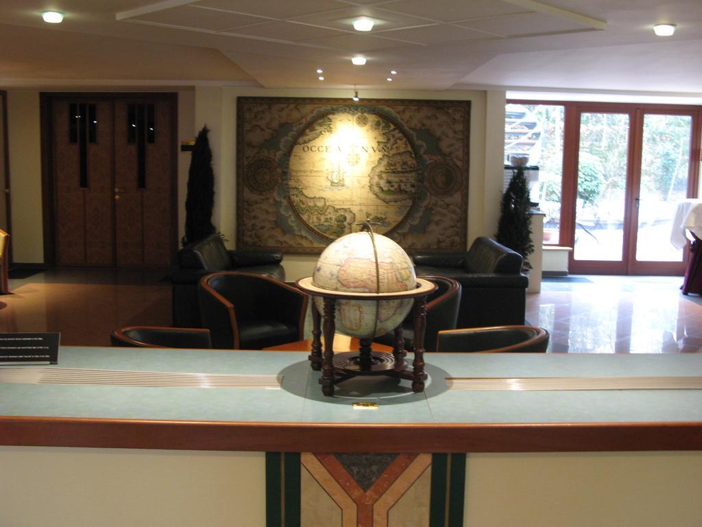 Hotel Best Western County House Saint-Gilles Dış mekan fotoğraf